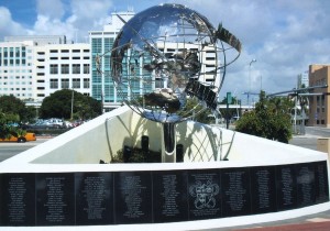 port-of-miami-globe-sculpture-2